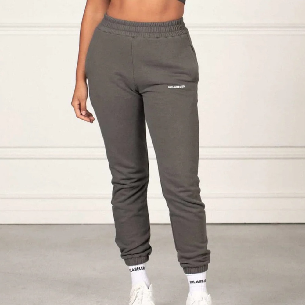 Unlabeled by Anna Petrosian Logo Jogger Pants Charcoal Gray Womens Small